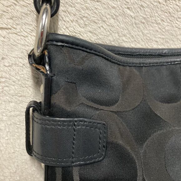 Coach Canvas Leather Signature Crossbody Shoulder Bag Chain Handbag G1221-F19730 - Picture 4 of 16